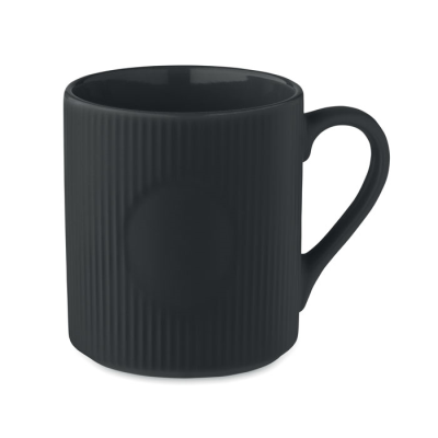 Picture of RIBBED CERAMIC POTTERY MUG MAT 340 ML in Black.