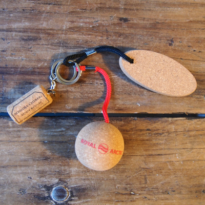 Picture of CORK KEYRING OVAL ROUND DISC.