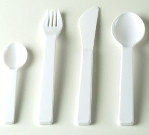 Picture of PLASTIC CUTLERY in White.