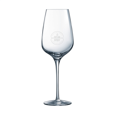 Picture of RIVIERA WINE GLASS 450 ML in Clear Transparent.