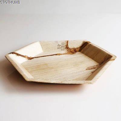 Picture of SQUARE PALM LEAF PLATE (20CM).